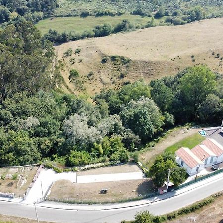 Apartamentos Turisticos El Balcon De Llavandes كولومبيريز المظهر الخارجي الصورة