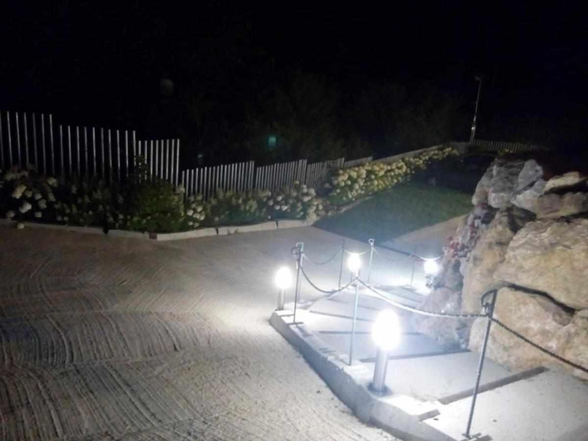 Apartamentos Turisticos El Balcon De Llavandes كولومبيريز الغرفة الصورة