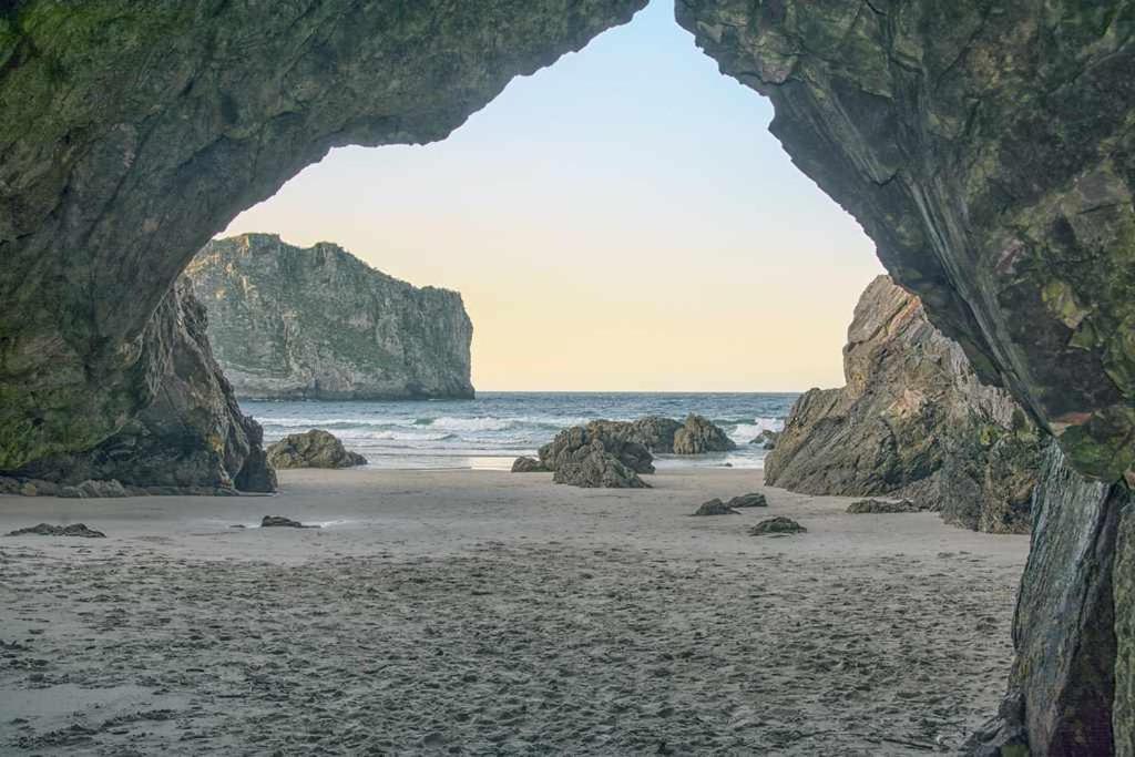 Apartamentos Turisticos El Balcon De Llavandes كولومبيريز الغرفة الصورة